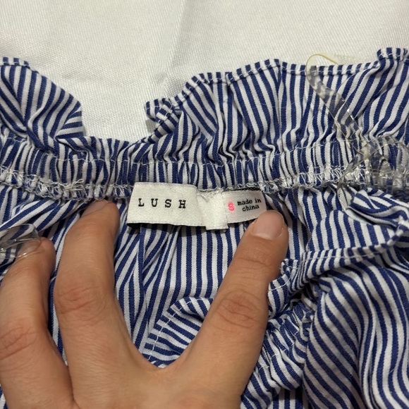 Lush Off Shoulder Ruffled Top - Picture 2 of 3